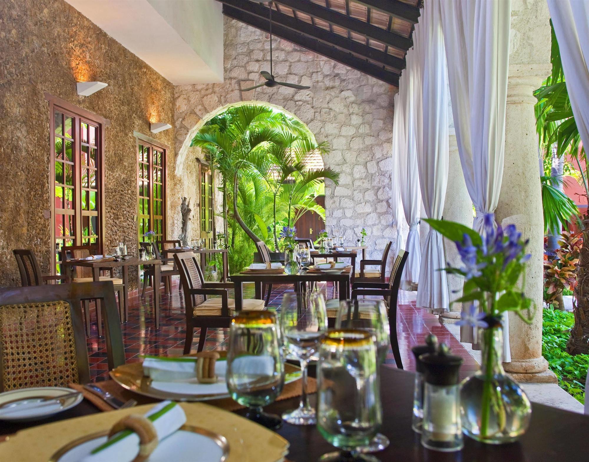 Hotel Hacienda Campeche Restauracja zdjęcie